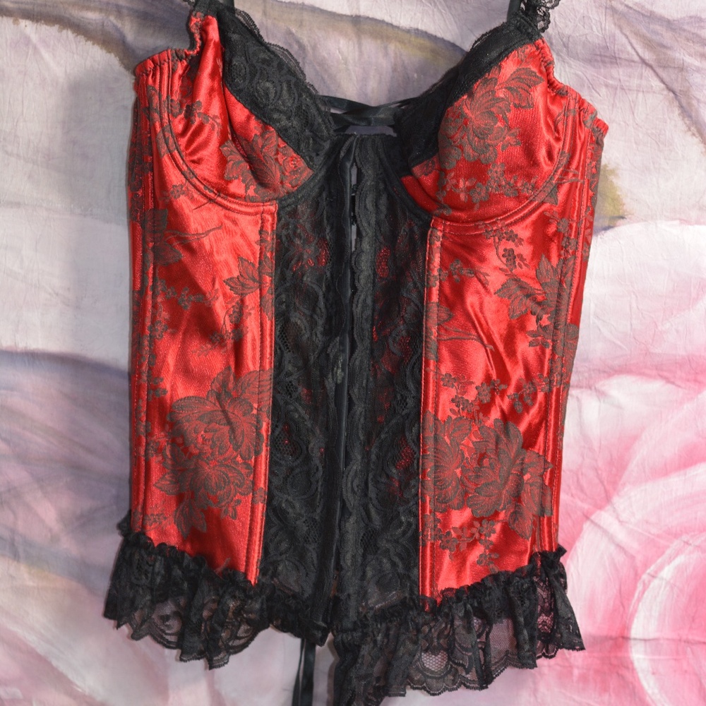 RED/Black Lace Corset Top SZ 36
